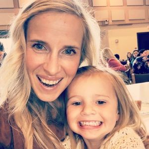 Meet your Posher, Trishell